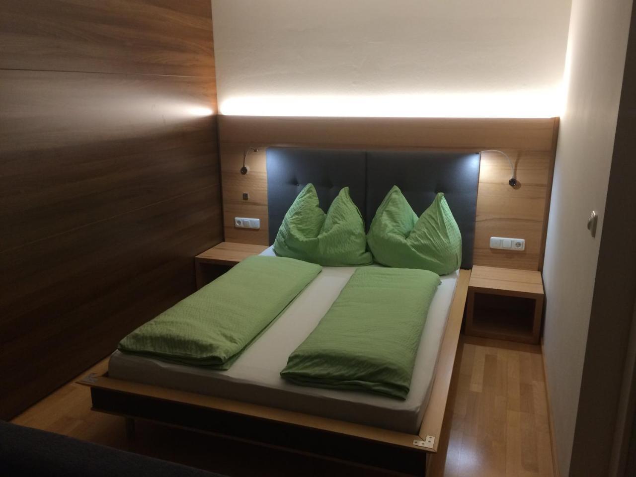Haus Arosa Apartment Петной ам Арлберг Екстериор снимка